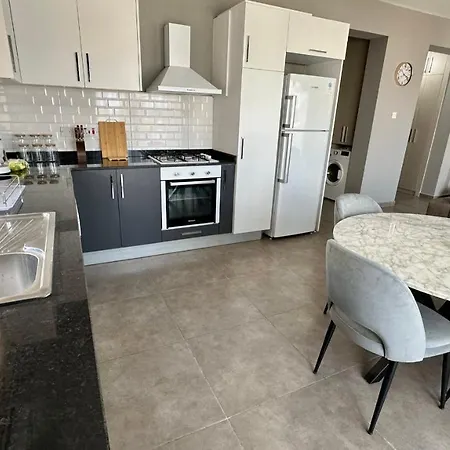 Апартаменты Royal Homes