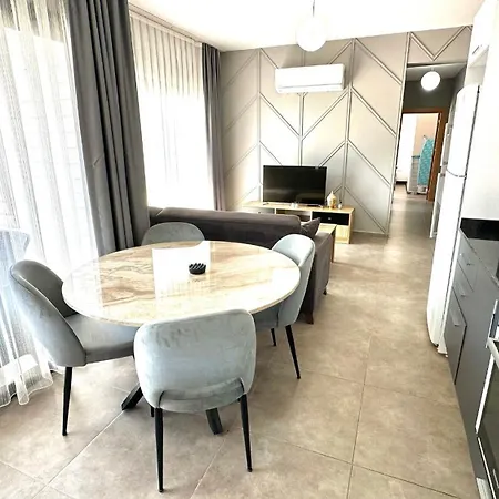 Royal Homes Appartement *