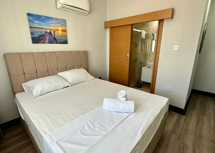 Royal Homes Apartamento Cirénia